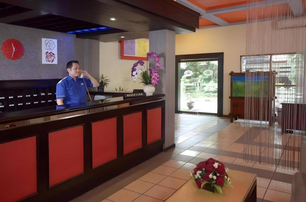 D'Arcici Hotel Plumpang Джакарта Экстерьер фото