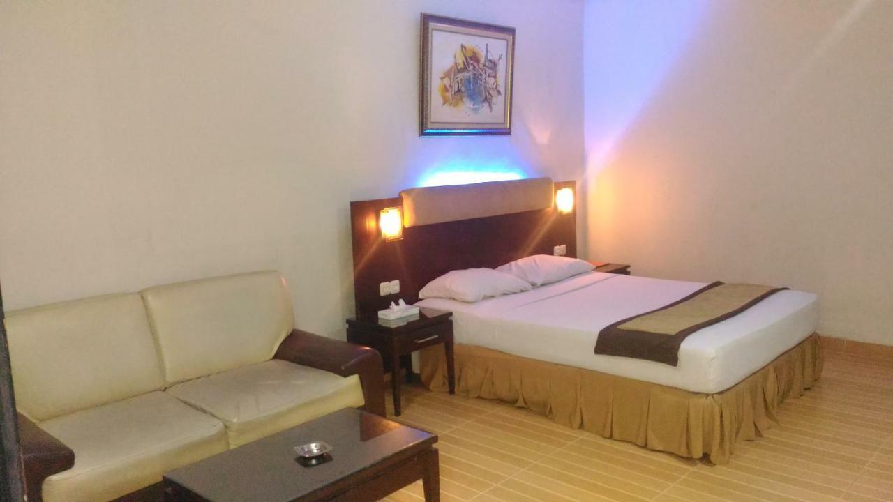 D'Arcici Hotel Plumpang Джакарта Экстерьер фото